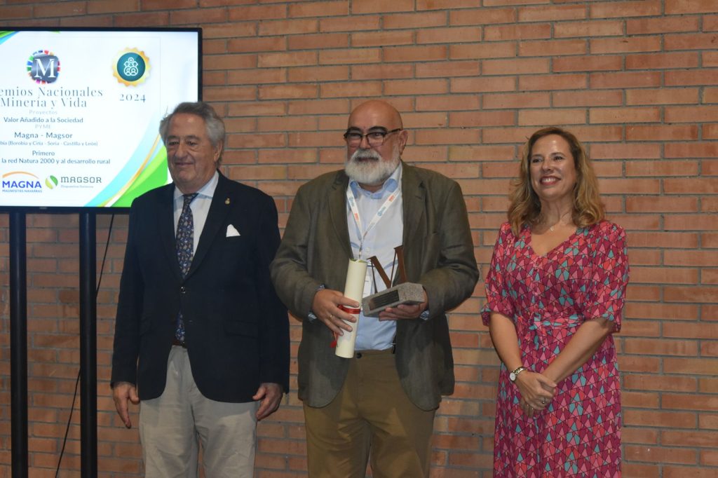 MAGNA - MAGSOR recibe un premio de la Fundación Minería y Vida por la iniciativa 